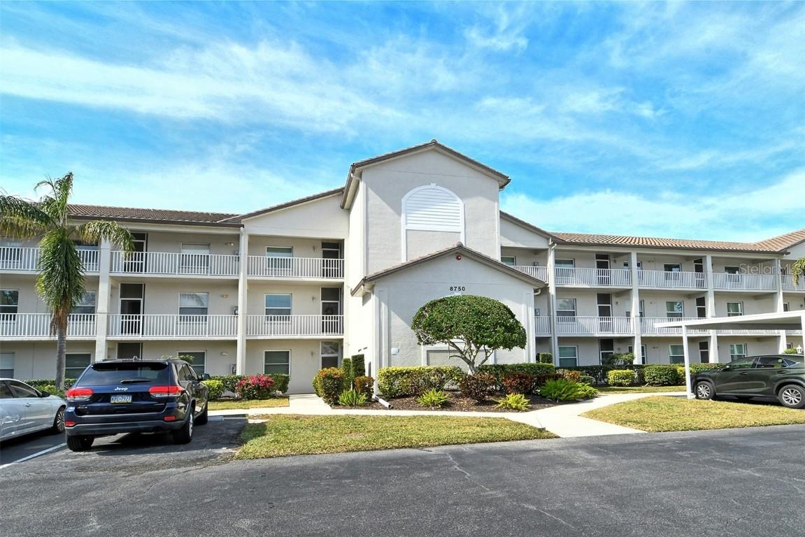 8750 Olde Hickory Ave. #9205, Sarasota, FL 34238