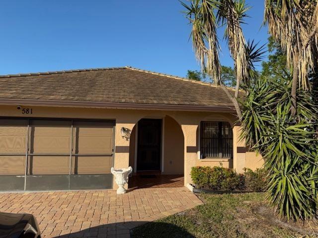 581 106th Ave., Naples, FL 34108