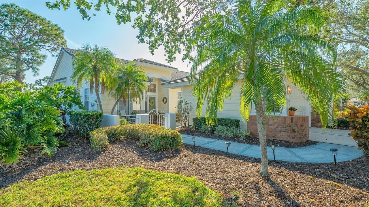 7703 Whitebridge Glen, University Park, FL 34201