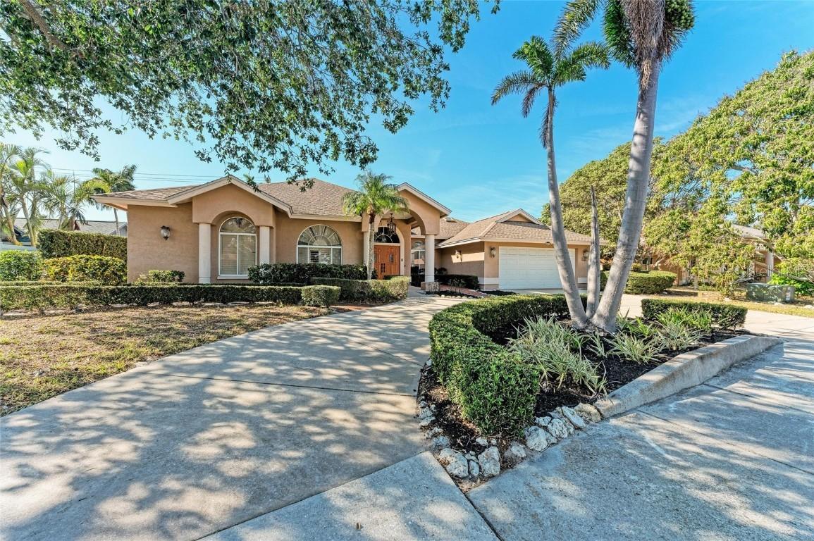 1104 83rd St., Bradenton, FL 34209