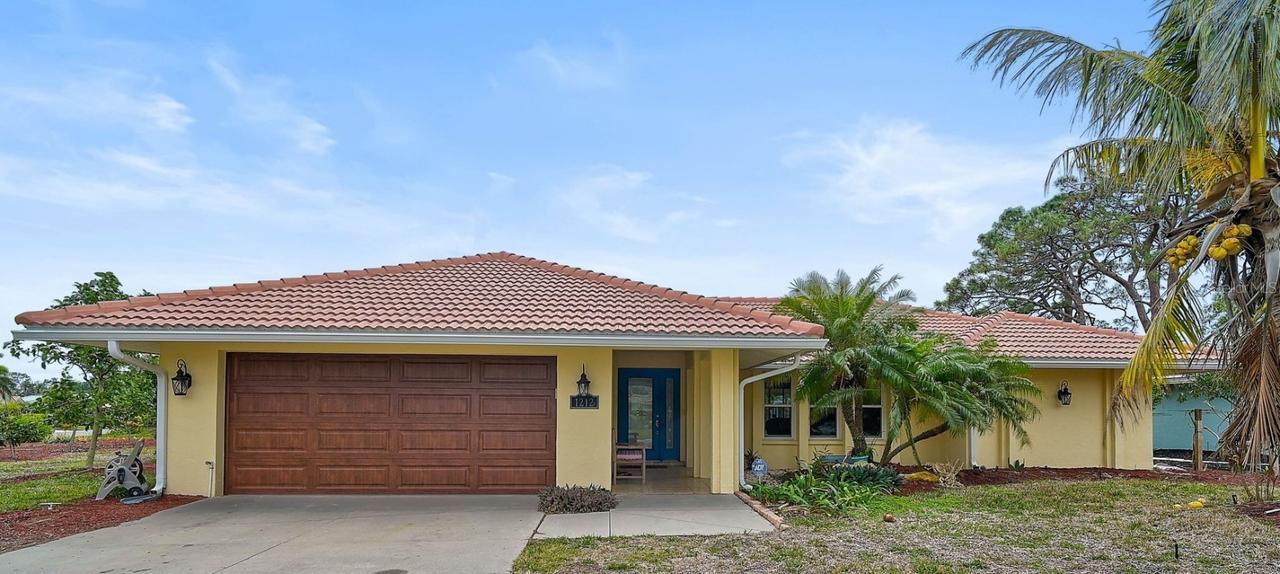 1212 Windward Dr., Osprey, FL 34229