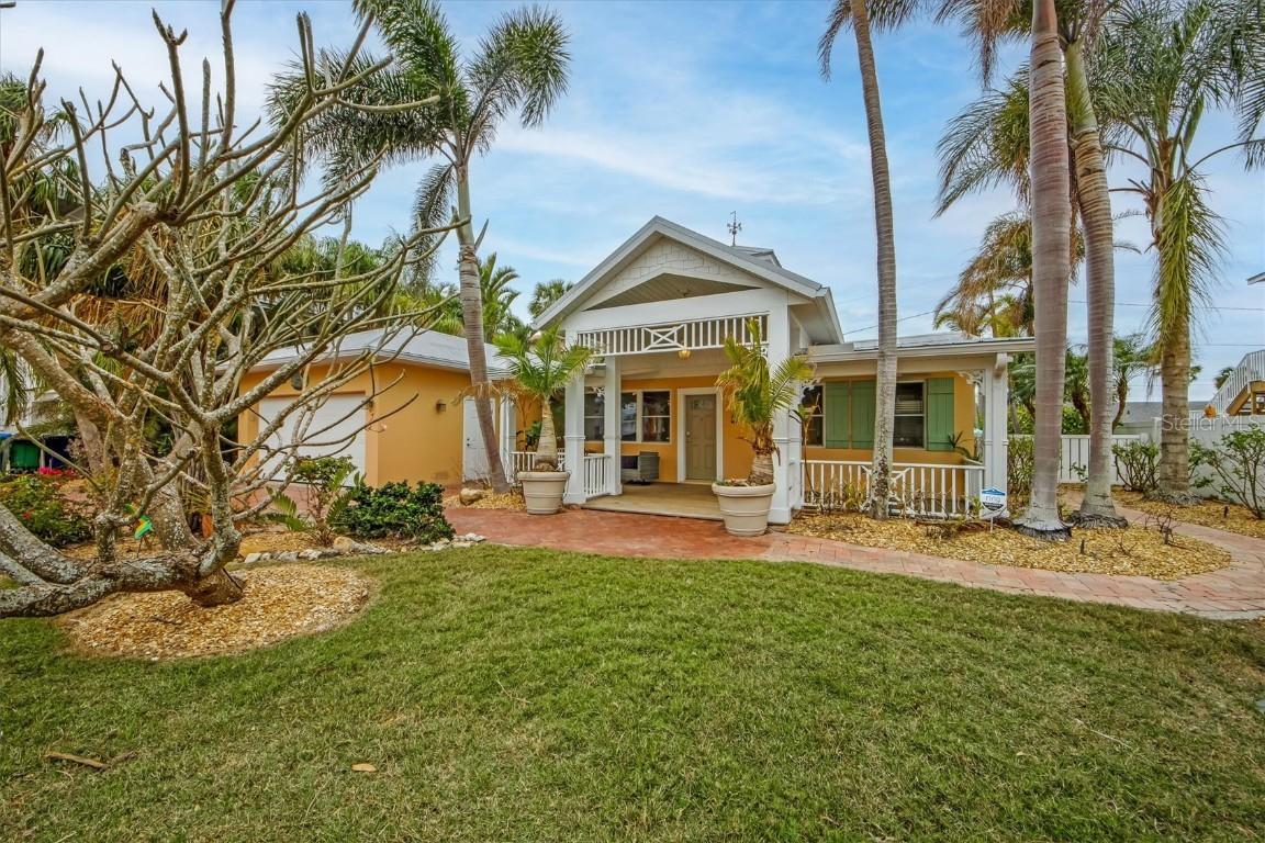306 55th St., Holmes Beach, FL 34217