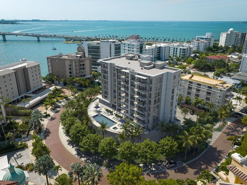 325 Golden Gate Point #704, Sarasota, FL 34236
