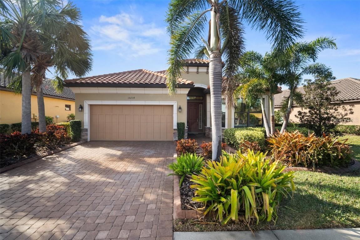 10234 Craftsman Park Way, Palmetto, FL 34221