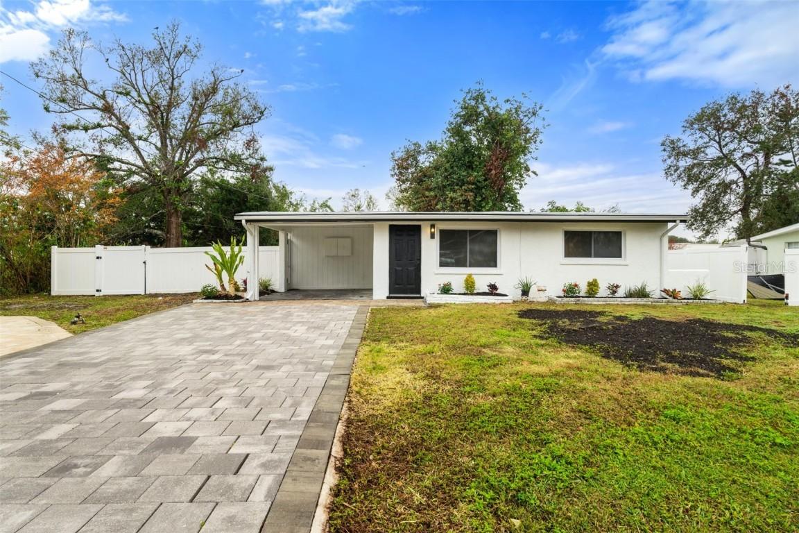 4042 Radnor Pl., Sarasota, FL 34233