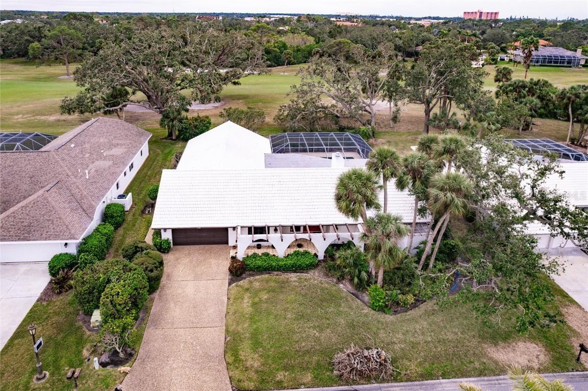 3746 Torrey Pines Blvd., Sarasota, FL 34238