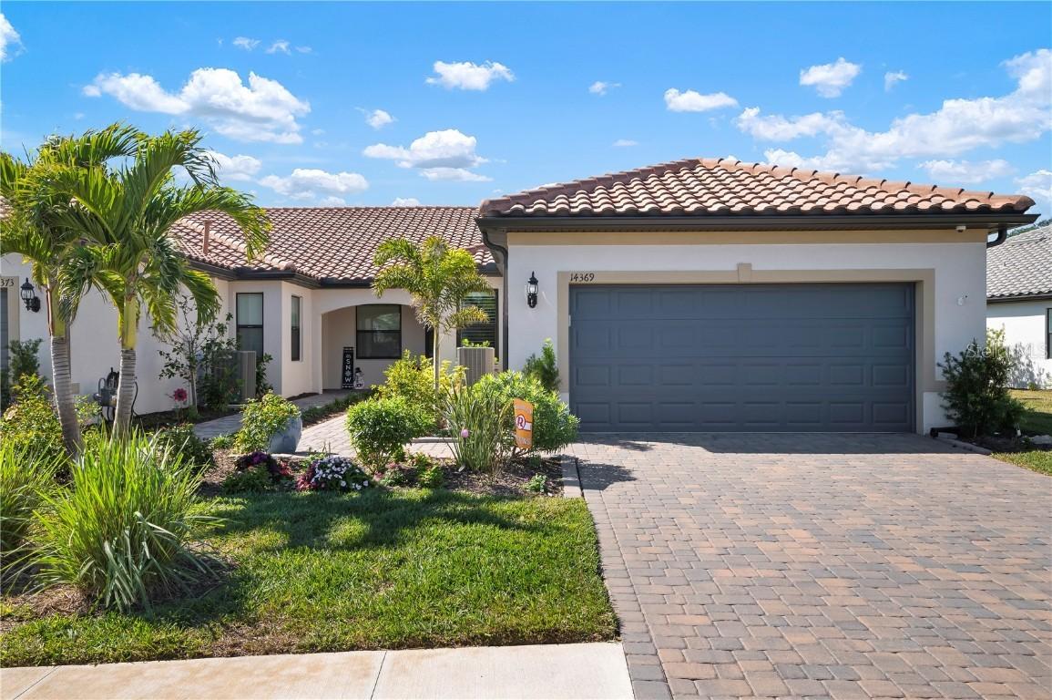 14369 Eagle Branch Dr., Nokomis, FL 34275