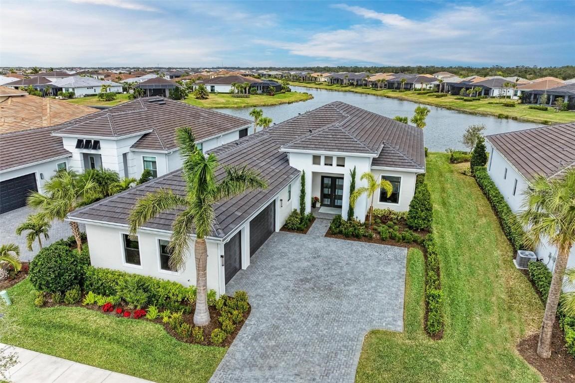 9048 Bernini Pl., Sarasota, FL 34240