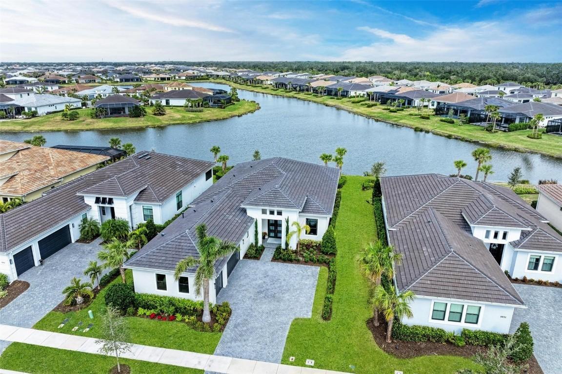 9048 Bernini Pl., Sarasota, FL 34240