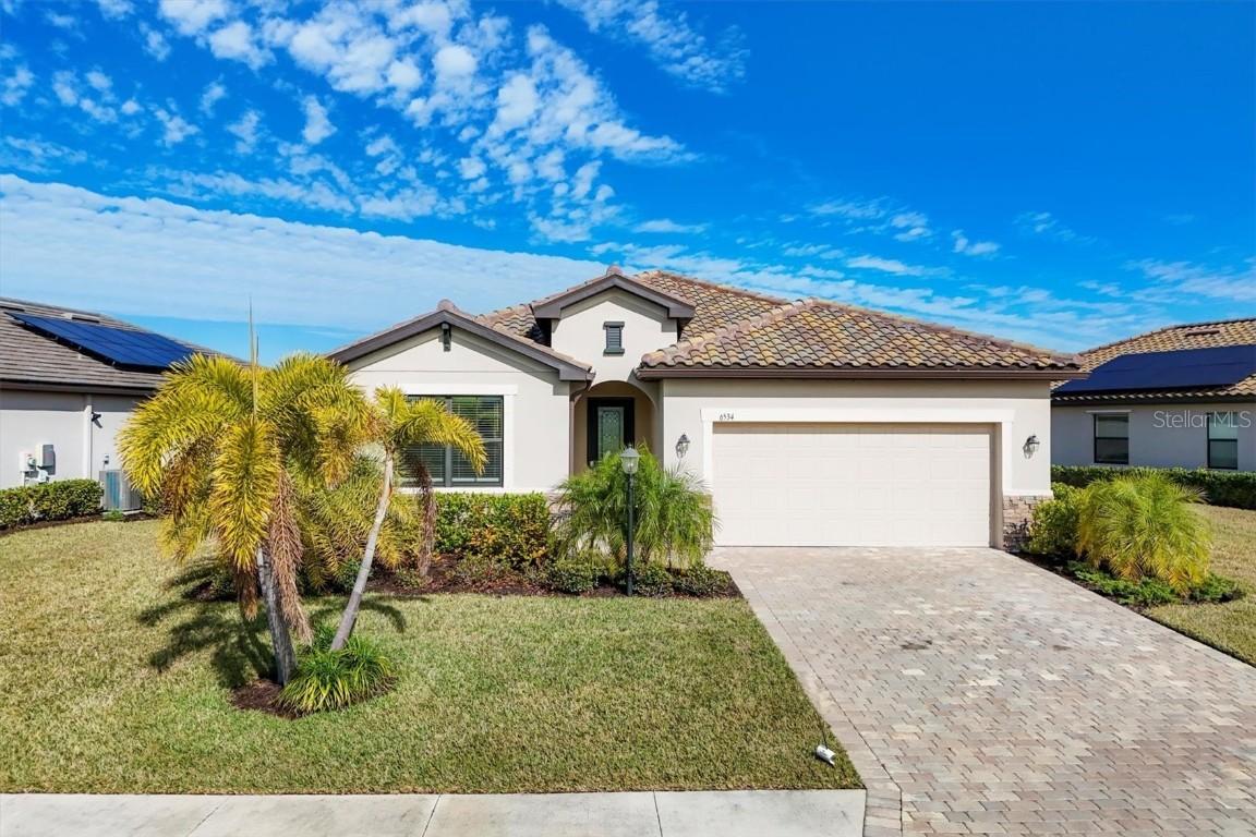 6534 Clairborne Ln., Lakewood Ranch, FL 34211