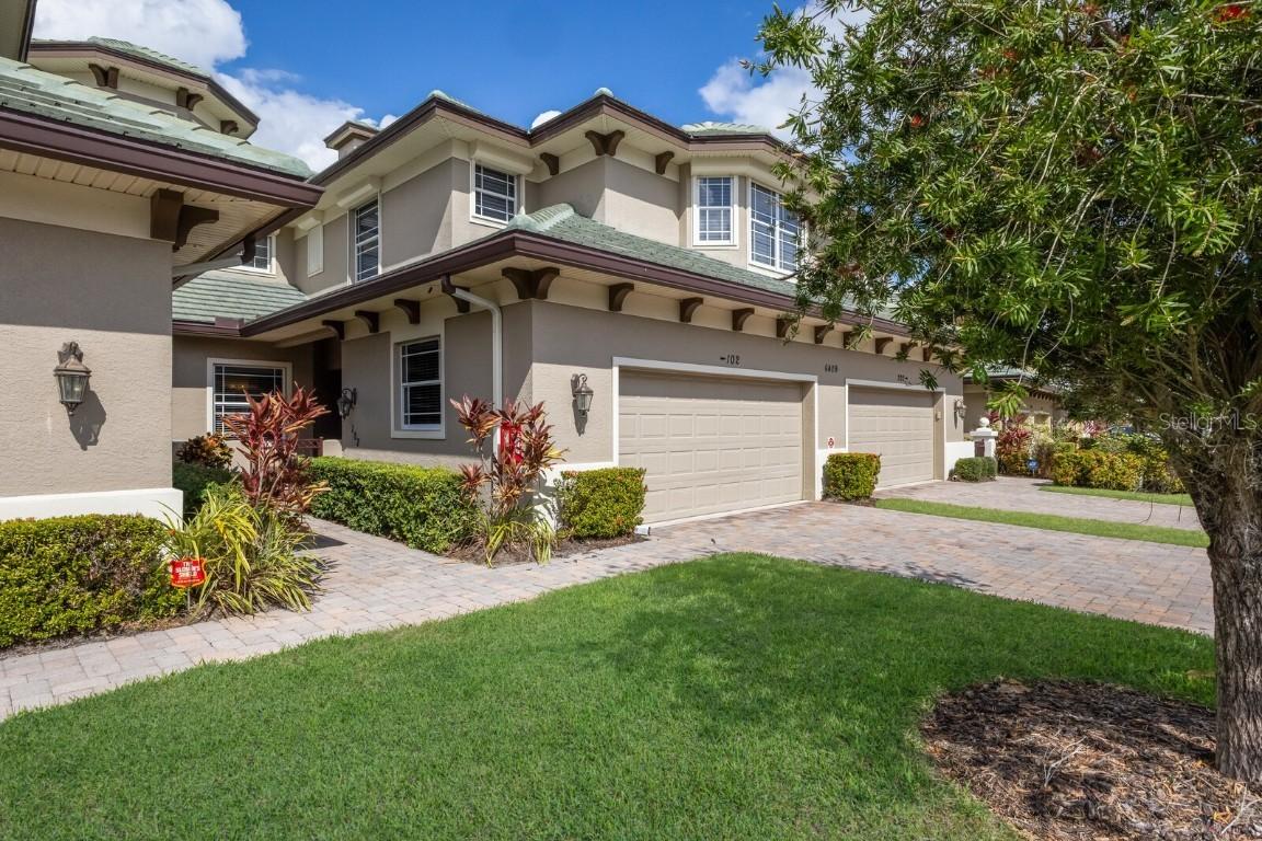 6409 Moorings Point Cir. #102, Lakewood Ranch, FL 34202