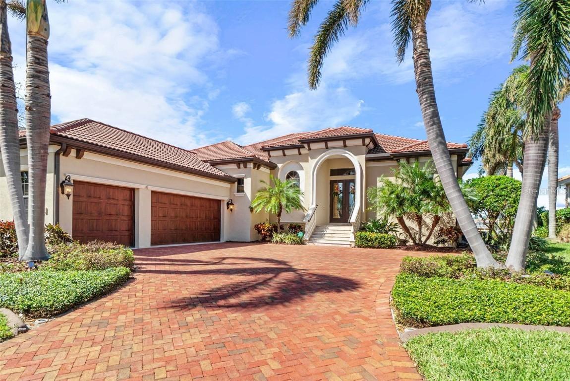 4110 Commodore Blvd., Cortez, FL 34215