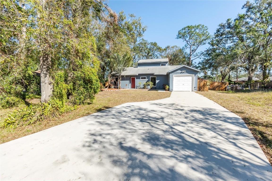 2037 Linwood Way, Sarasota, FL 34232