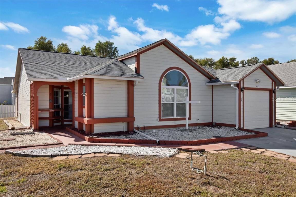 3815 42nd Ave., Bradenton, FL 34205