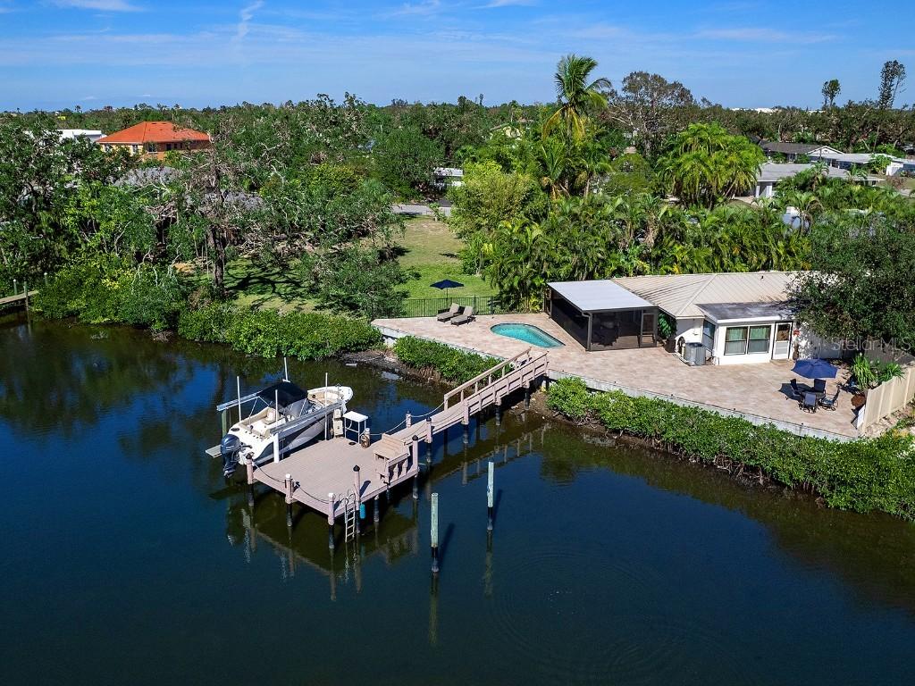 5508 Dinah Ln., Sarasota, FL 34231