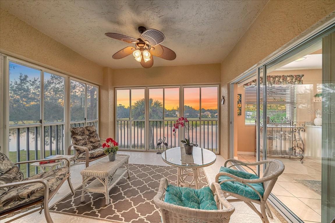 6334 Grand Oak Cir. #201, Bradenton, FL 34203