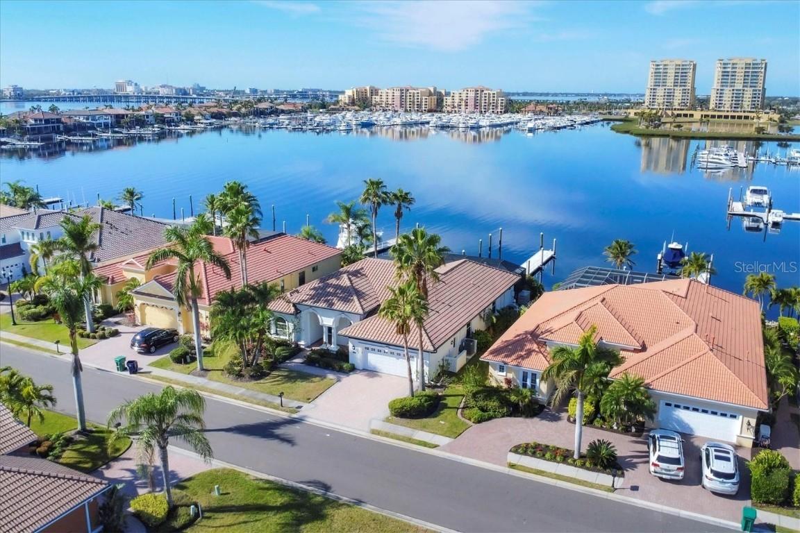129 12th Ave., Palmetto, FL 34221