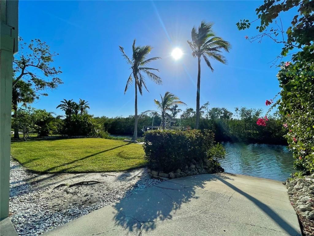 115 Burns Rd., Terra Ceia, FL 34250