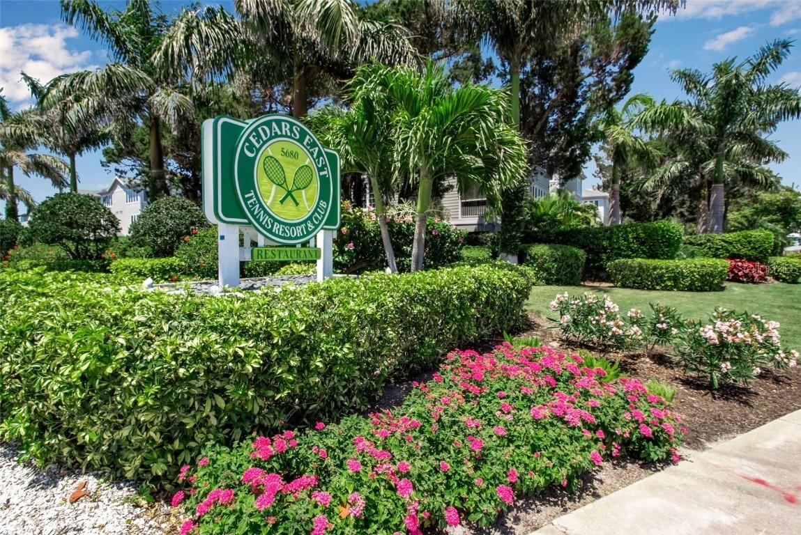 821 Evergreen Way, Longboat Key, FL 34228