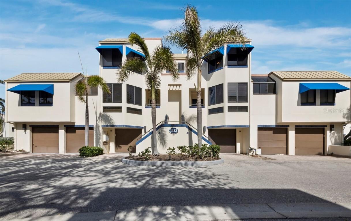 1922 Harbourside Dr. #1102, Longboat Key, FL 34228