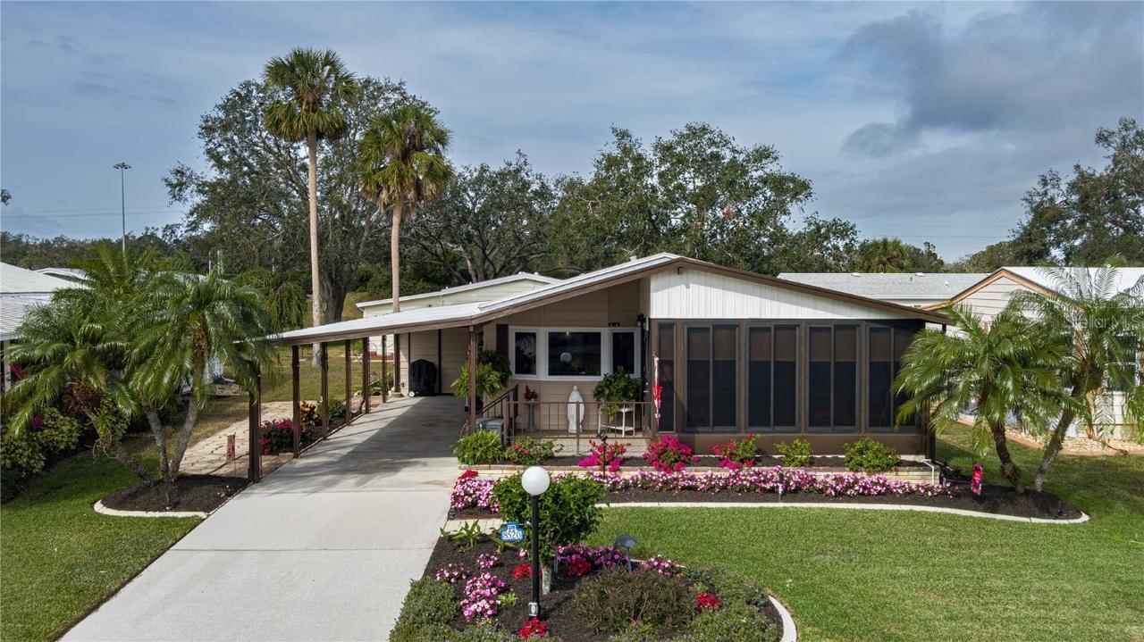 8520 Imperial Cir., Palmetto, FL 34221
