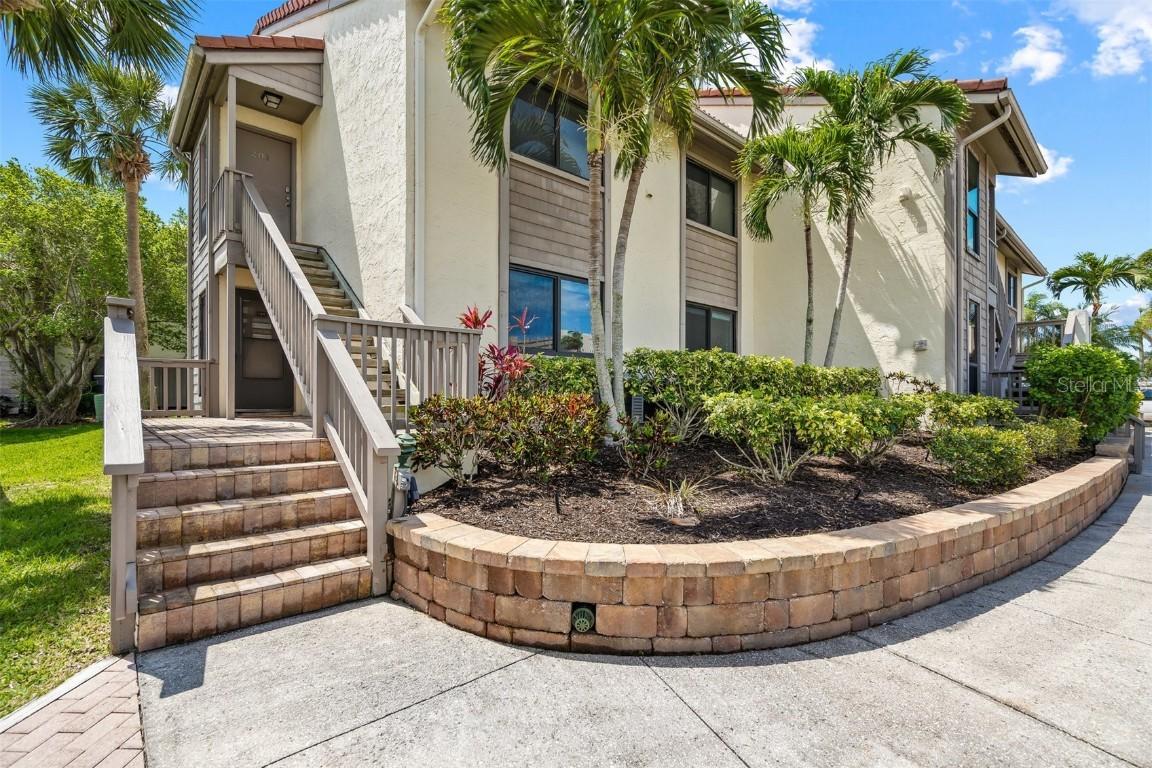 6202 Midnight Pass Rd. #201, Sarasota, FL 34242