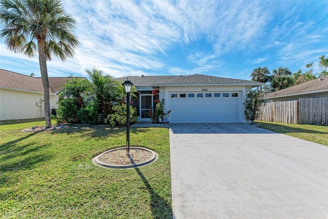 4410 70th Dr., Sarasota, FL 34243