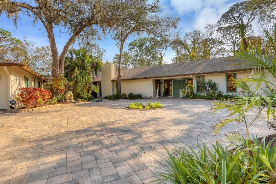 6939 Corral Gate Ln., Sarasota, FL 34241