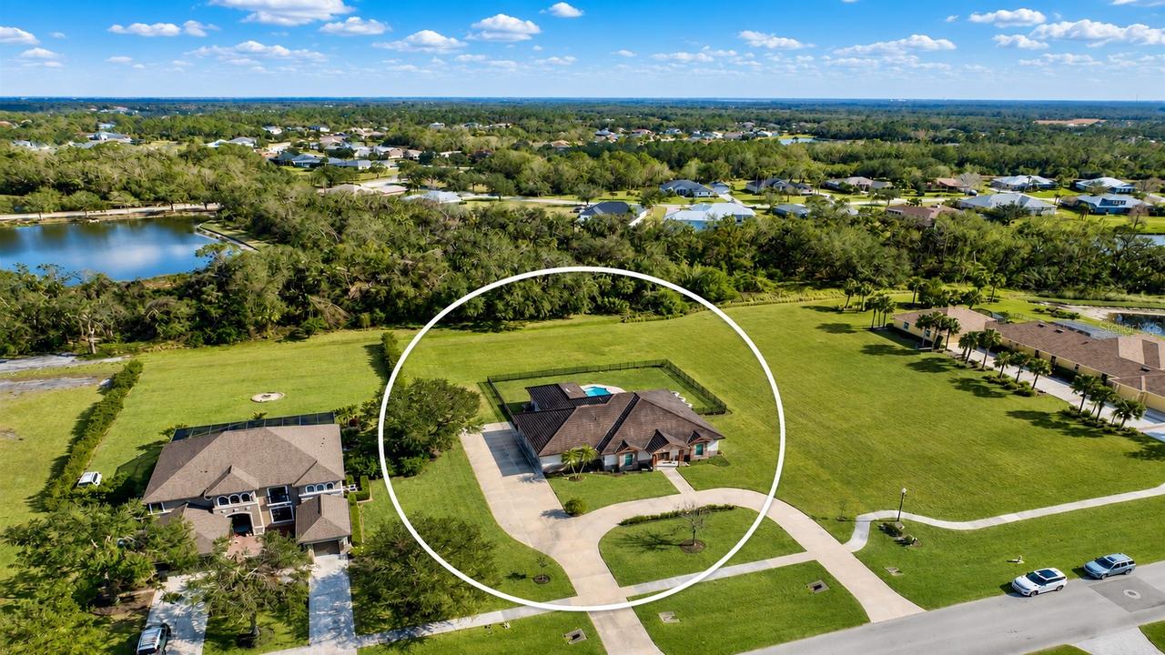 3310 Twin Rivers Tr., Parrish, FL 34219