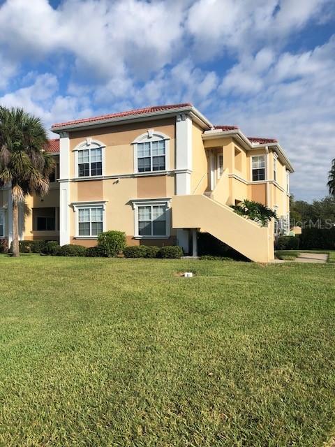 2950 Viscaya Pl. #205, Sarasota, FL 34237