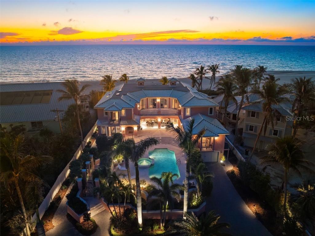 16486/488 Captiva Dr., Captiva, FL 33924