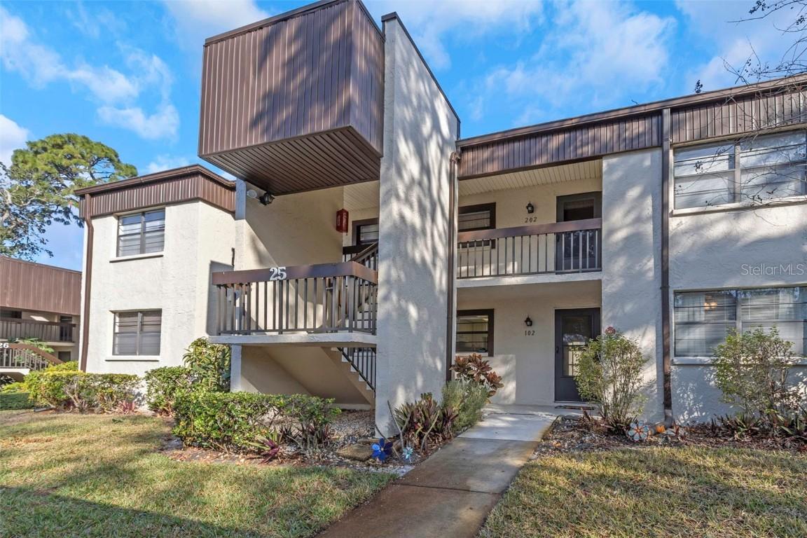 2400 Winding Creek Blvd. #25-102, Clearwater, FL 33761