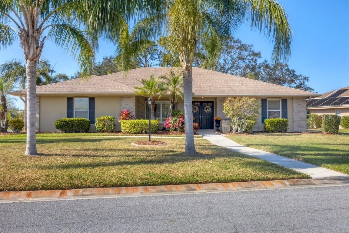 5507 Country Lakes Tr., Sarasota, FL 34243