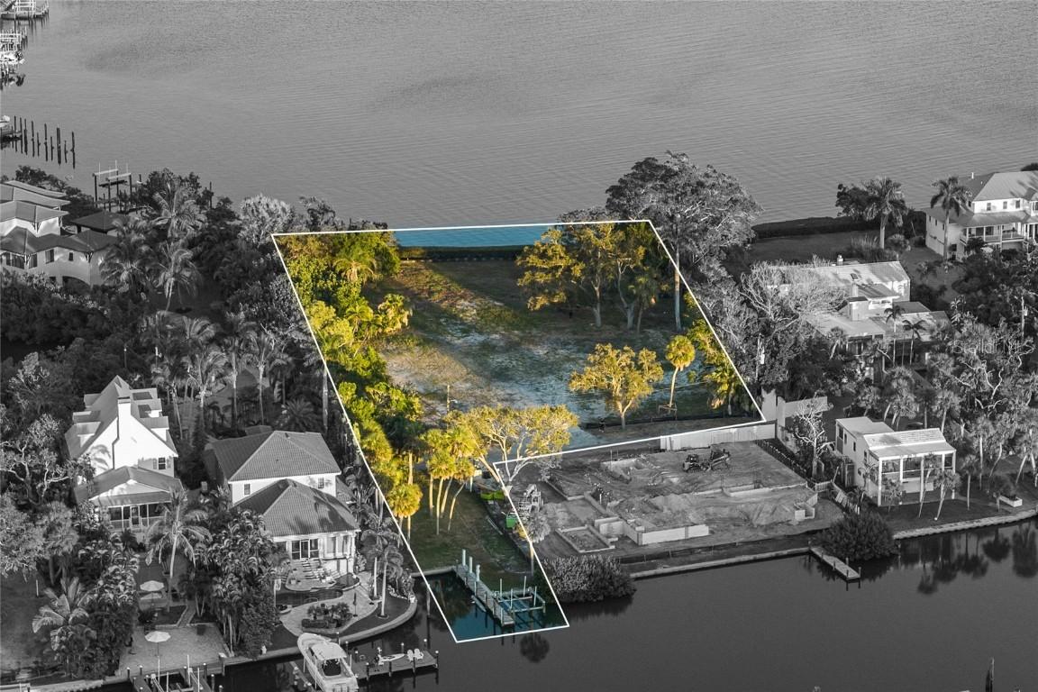 3821 Flamingo Ave., Sarasota, FL 34242