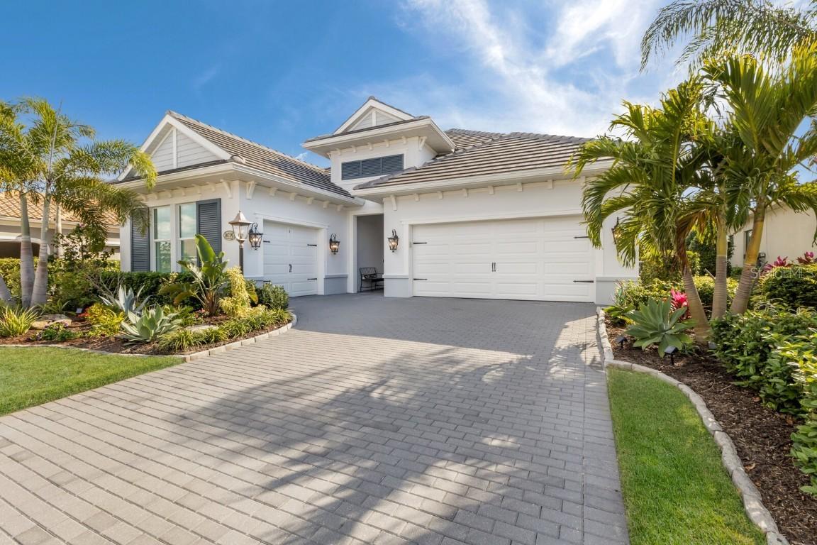 16730 Collingtree Crossing, Lakewood Ranch, FL 34202