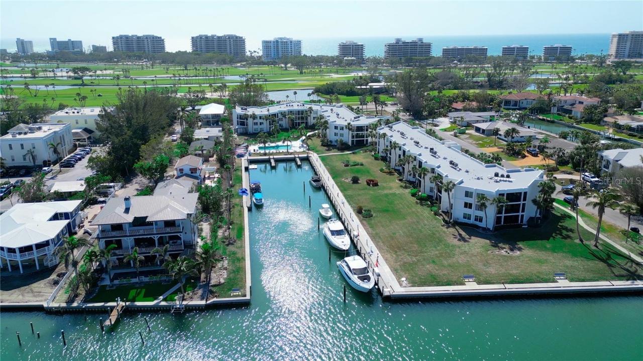 448 Gulf Of Mexico Dr. #A204, Longboat Key, FL 34228