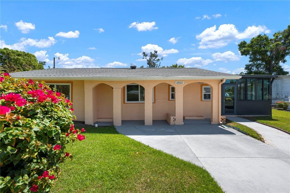 2822 Maple Ave., Sarasota, FL 34234