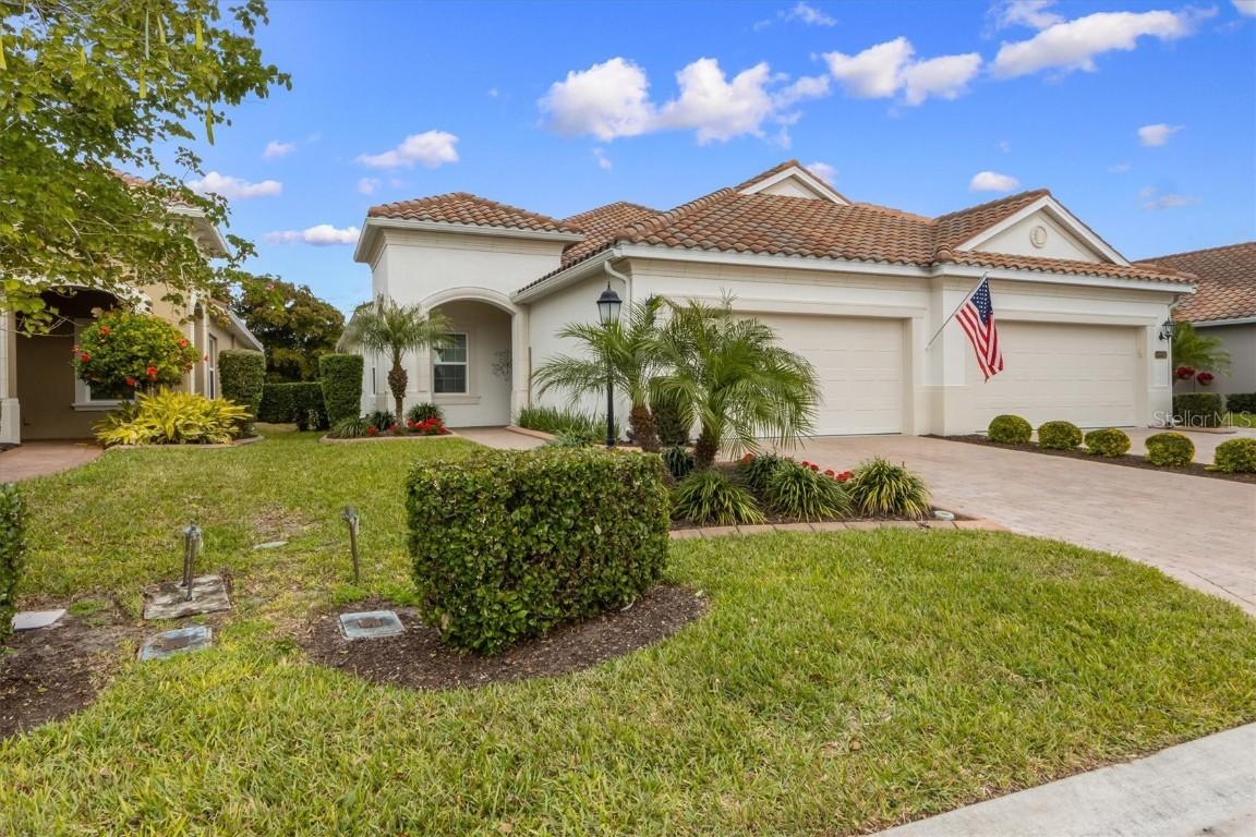 6912 Playa Bella Dr., Bradenton, FL 34209