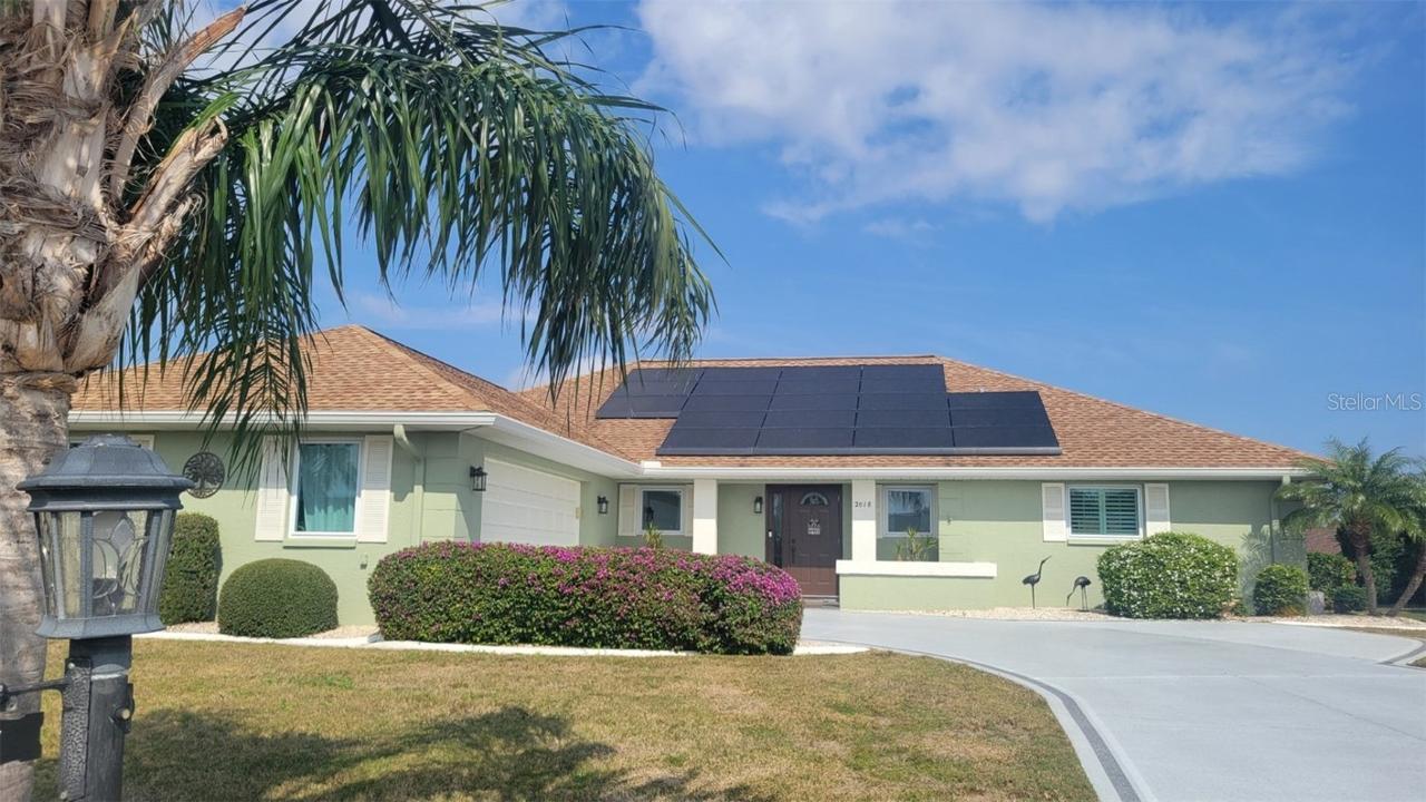 2018 N Pebble Beach Blvd., Sun City Center, FL 33573