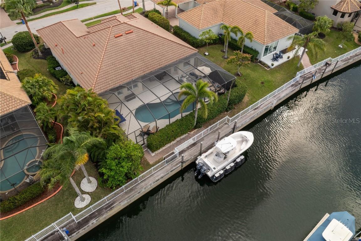 4721 Mainsail Drive, Bradenton, FL 34208
