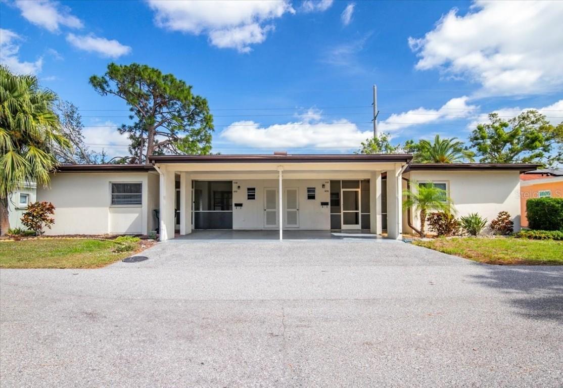 6205 Green View Dr. #129, Sarasota, FL 34231