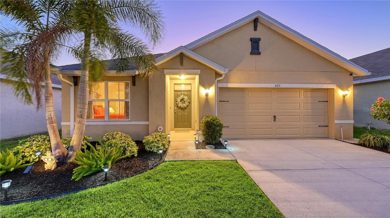 4221 Park Willow Ave., Palmetto, FL 34221