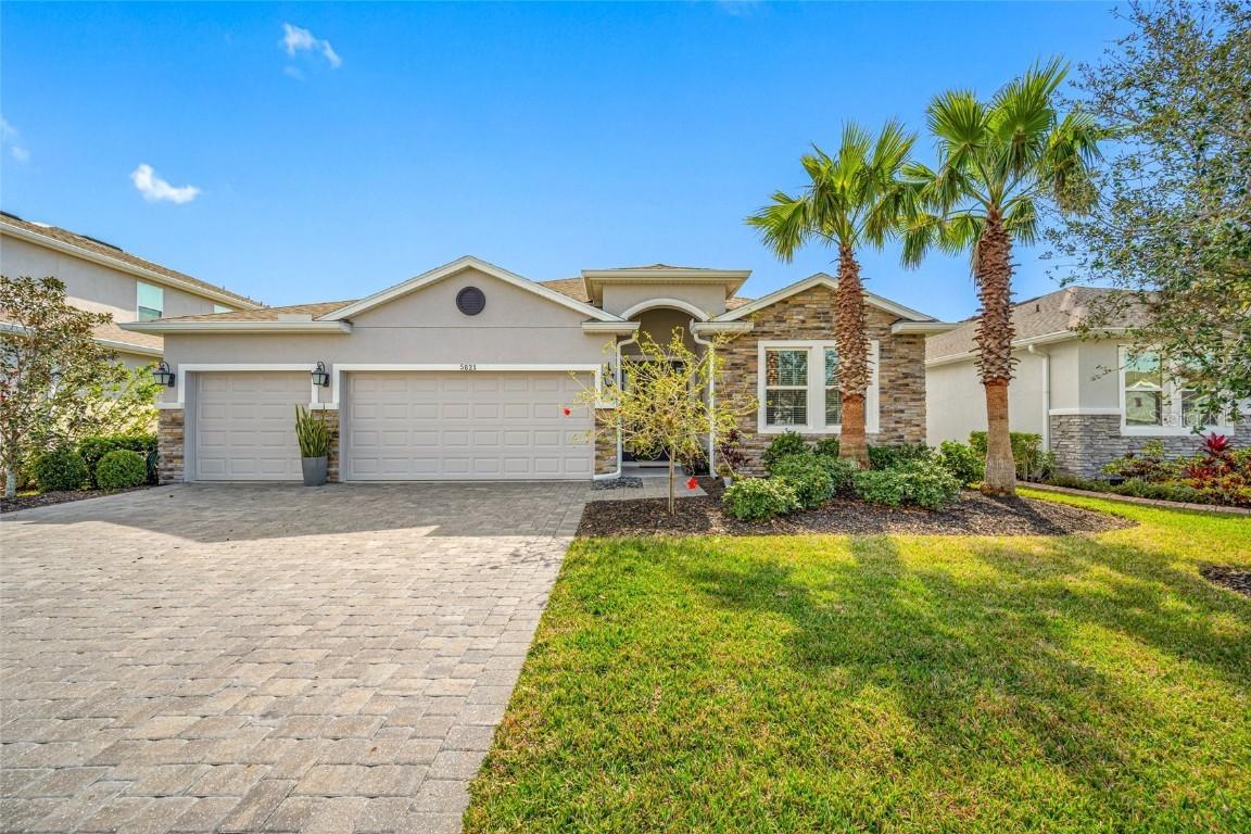 5821 Hevena Ct., Palmetto, FL 34221