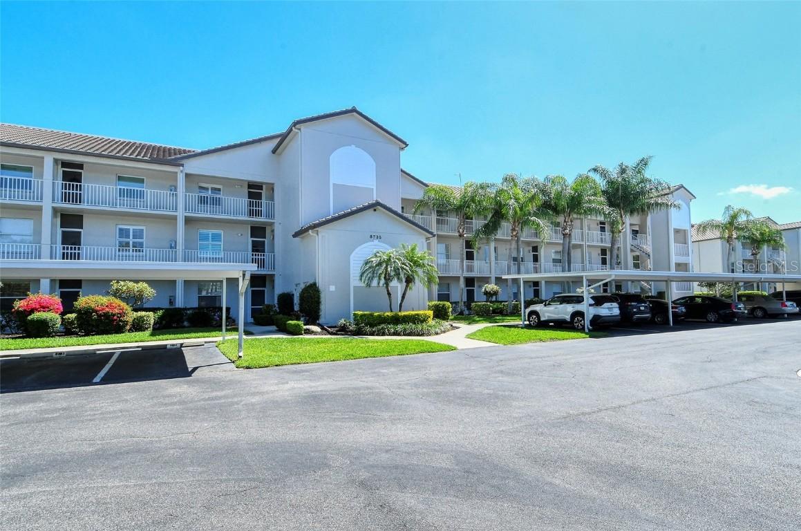 8735 Olde Hickory Ave. #8210, Sarasota, FL 34238