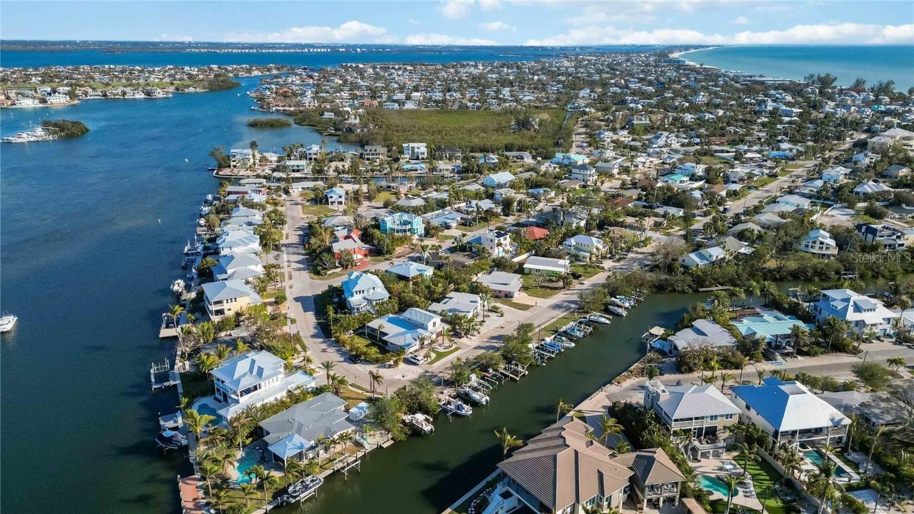 85th St., Holmes Beach, FL 34217