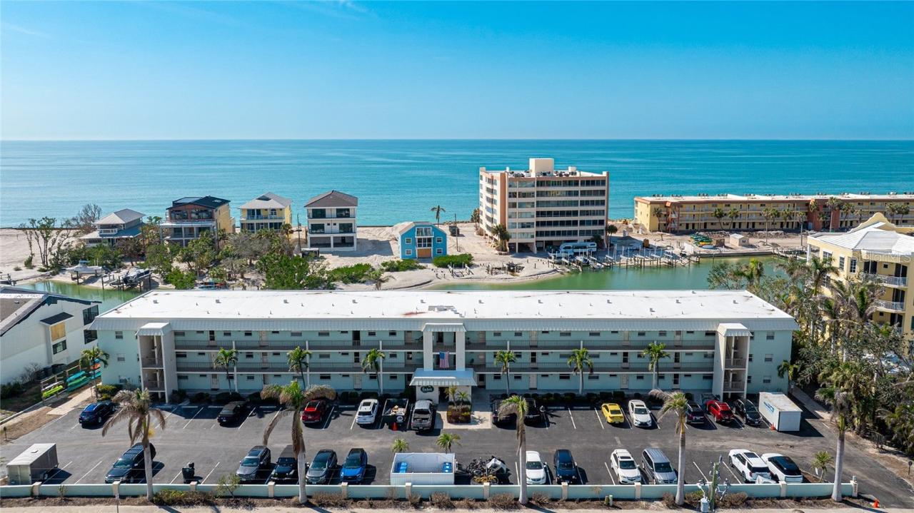 9200 Midnight Pass Rd. #20, Sarasota, FL 34242