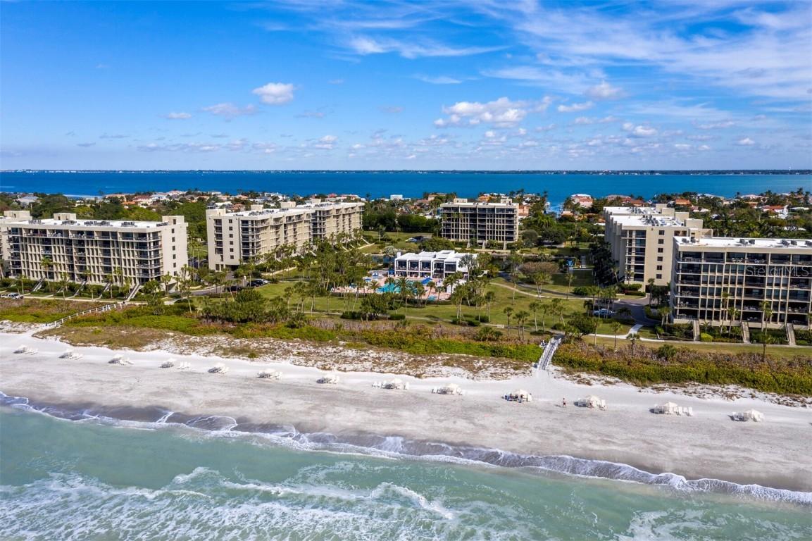 1145 Gulf Of Mexico Dr. #305, Longboat Key, FL 34228