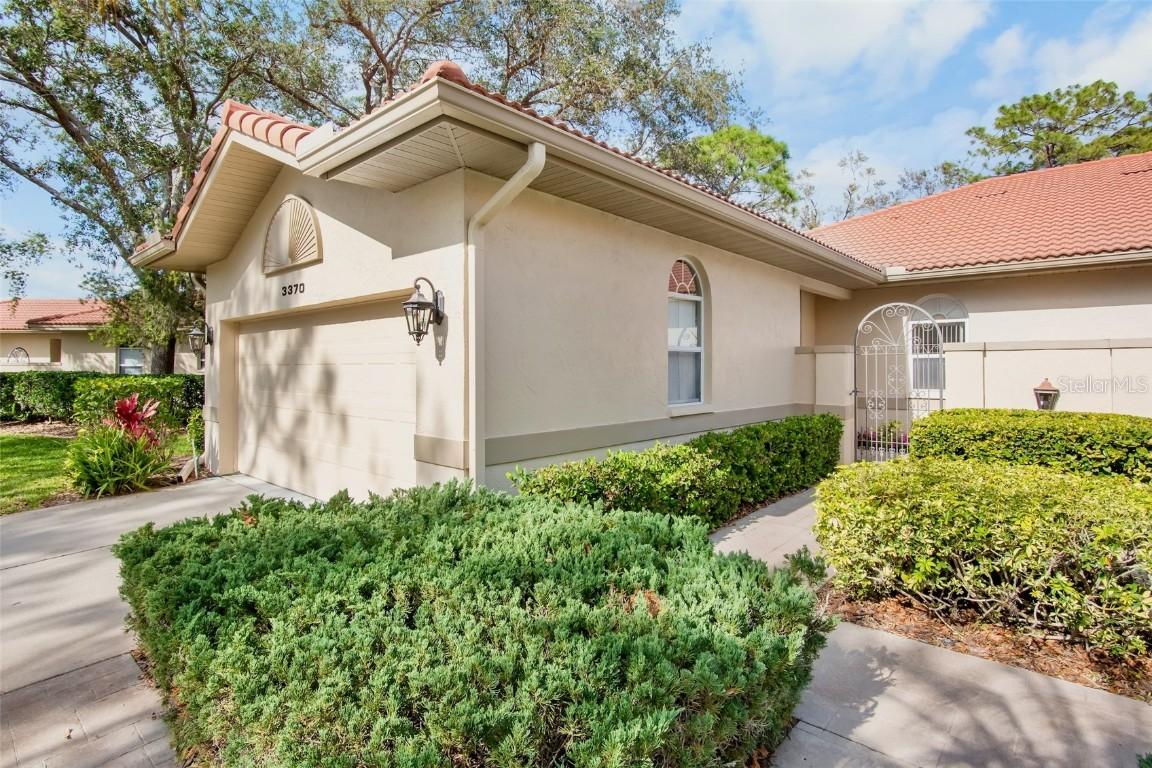 3370 E Chelmsford Ct. #49, Sarasota, FL 34235