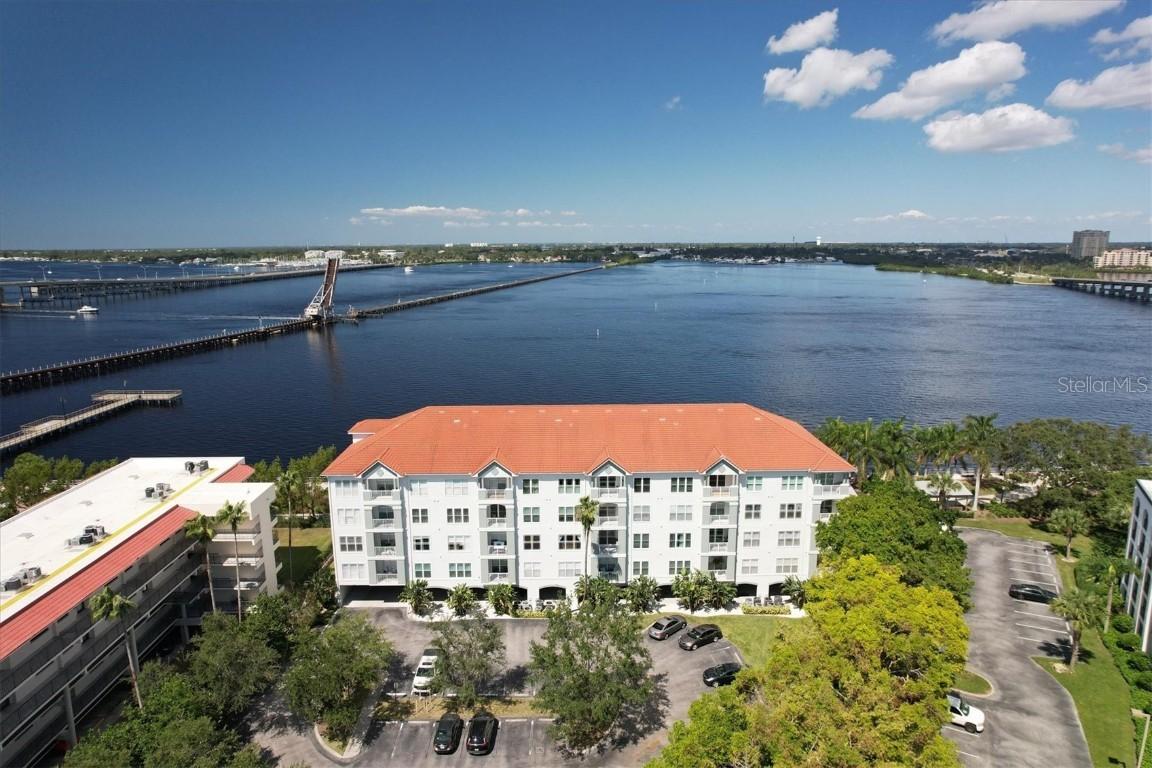 210 3rd St. #8204, Bradenton, FL 34205