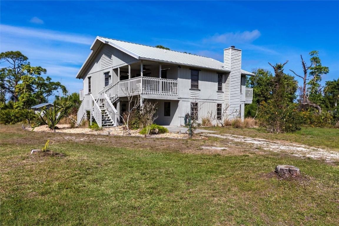 8677 Whispering Pines Dr., St James City, FL 33956